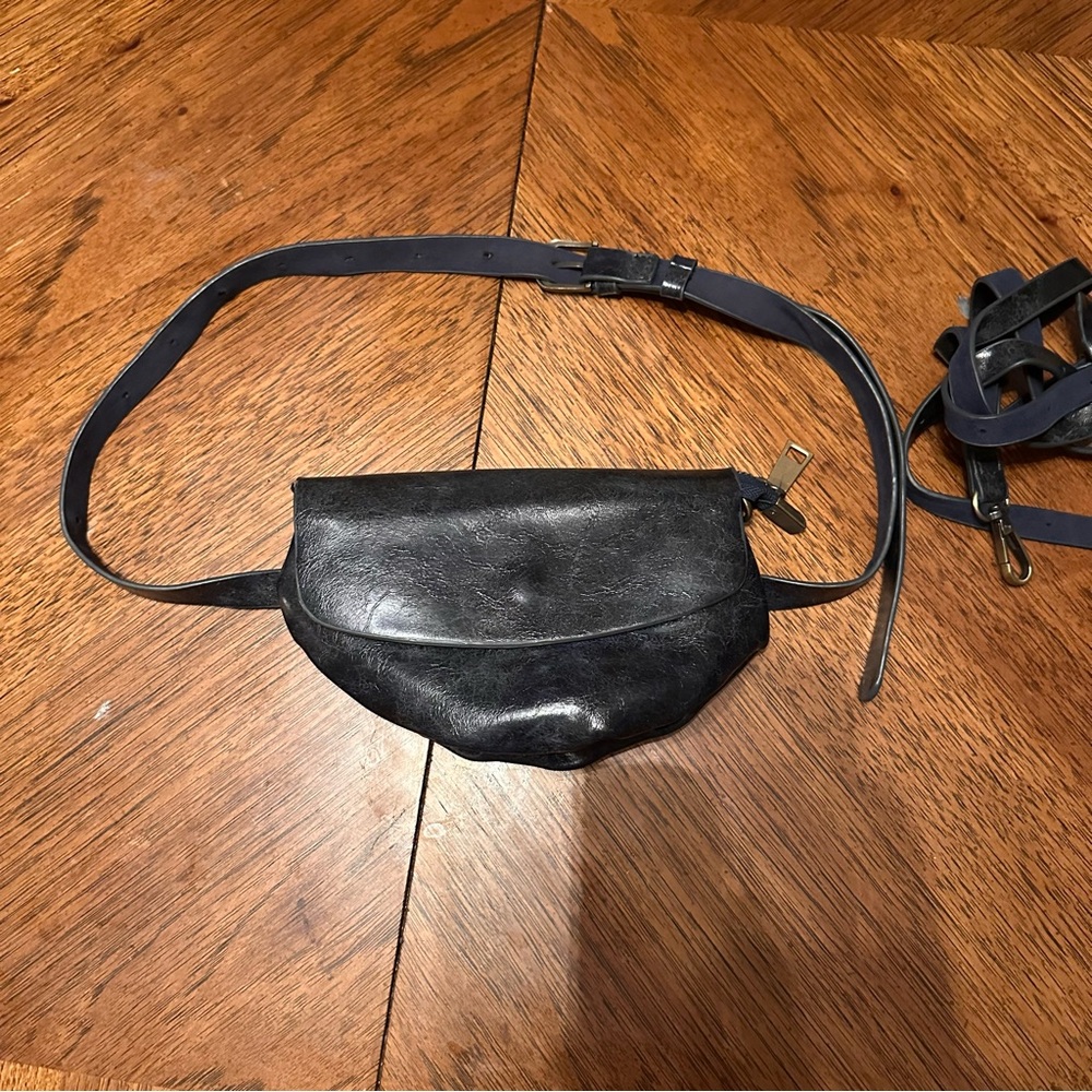 Anthropologie navy belt bag OR cross body with Smooth Leather and Zipper Closure